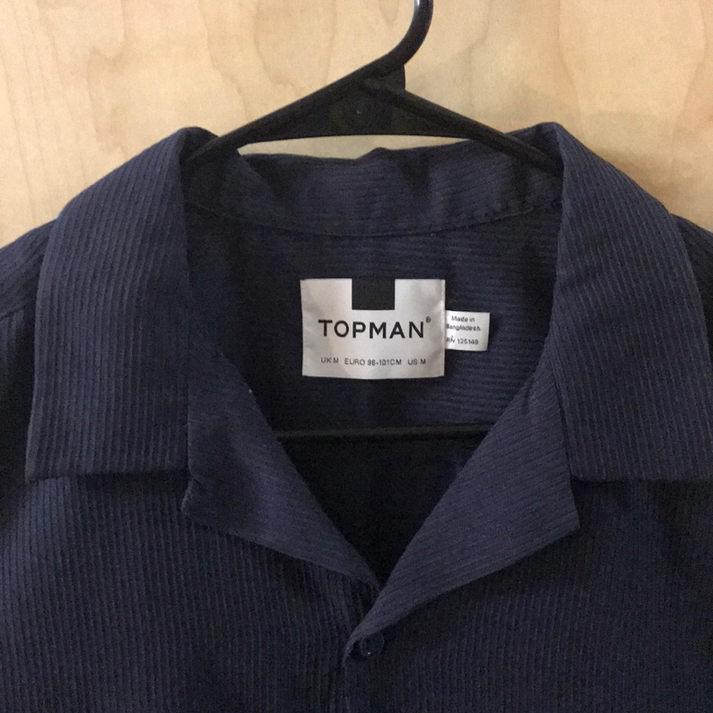 TOPMAN Button Up - Picture 2 of 3